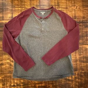 EUC- Men’s Amazon Basics Long Sleeve Henley